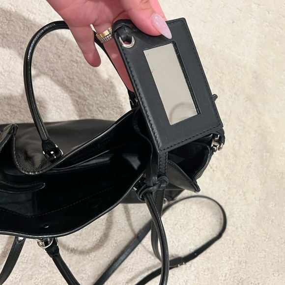 Balenciaga Papier Mini A4 Zip Around Tote - Picture 7 of 16